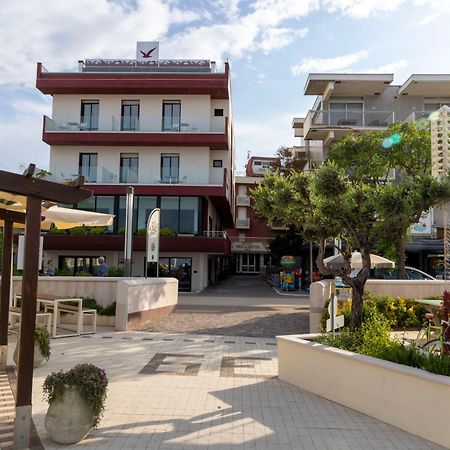 Hotel Della Motta Беллария-Иджеа-Марина Экстерьер фото