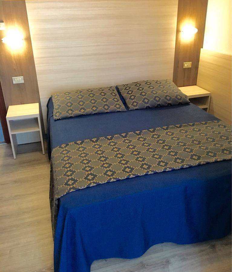 Hotel Della Motta Беллария-Иджеа-Марина Экстерьер фото